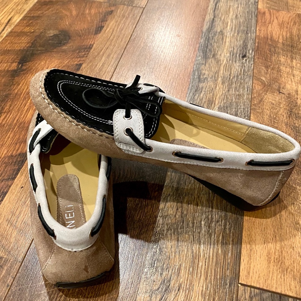 VANELI Suede Driving Moccasins - Size 7.5 - Picture 6 of 8